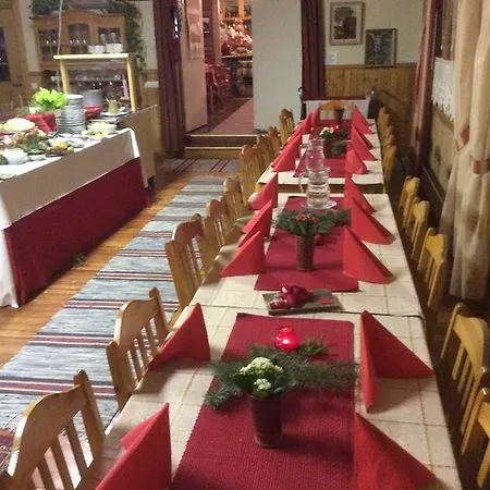 Farm stay Ilola Maatilamatkailu Valkeakoski