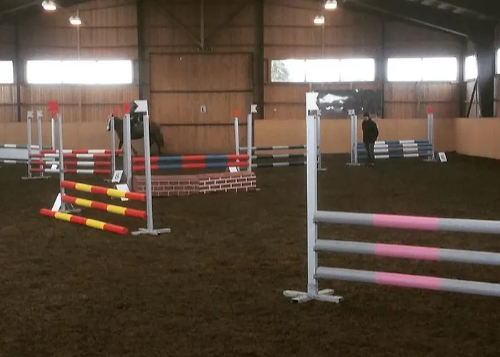 Ilola Maatilamatkailu مزرعة للإقامة