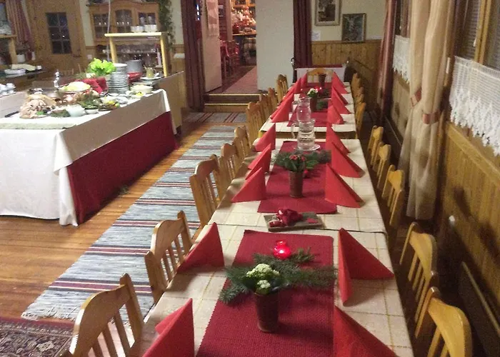 ファームステイ Ilola Maatilamatkailu バルケアコスキ